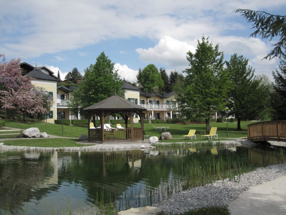 Schwimmteich Genussdorf Gmachl - Hotel & Spa