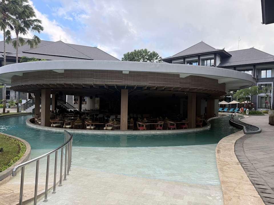 Pool Courtyard by Marriott Bali Nusa Dua