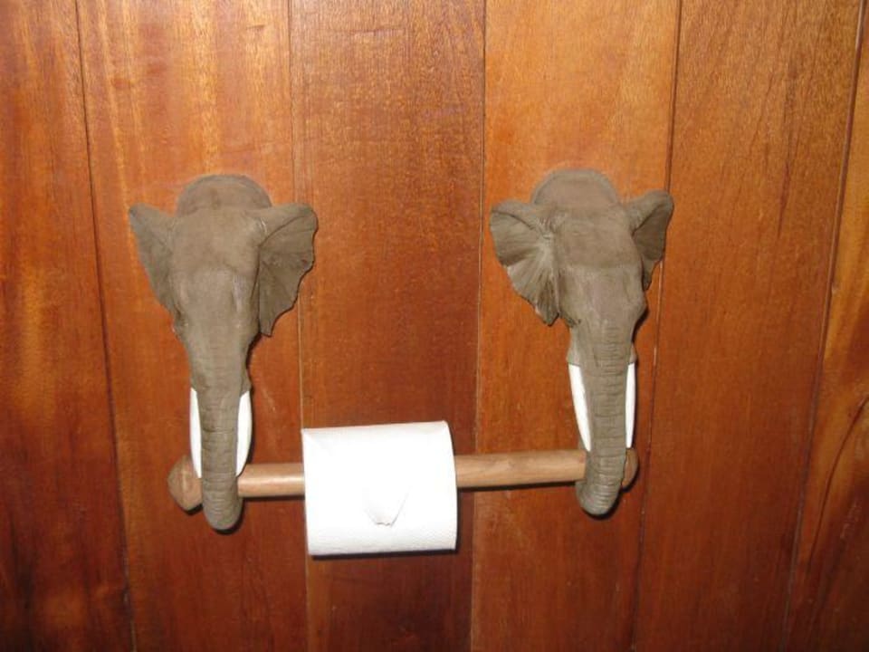 im Klo Royal Mara Safari Lodge