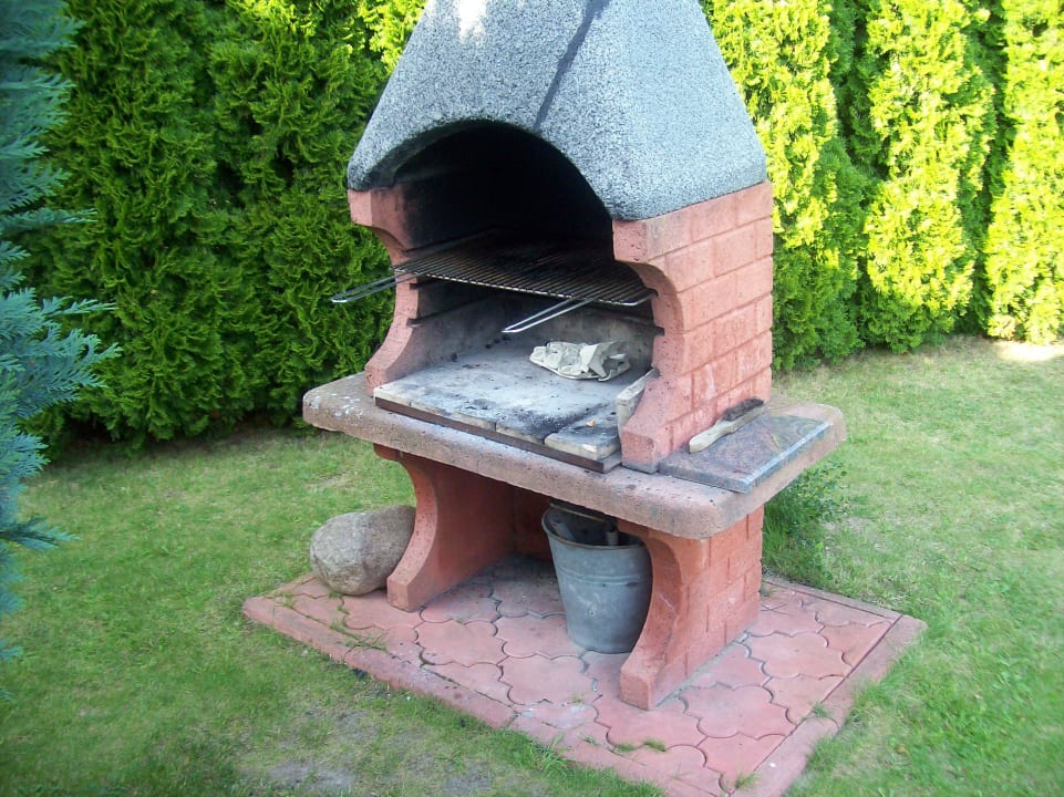 Grill im Garten Ferienhäuser Trzesacz PL7234.101.1