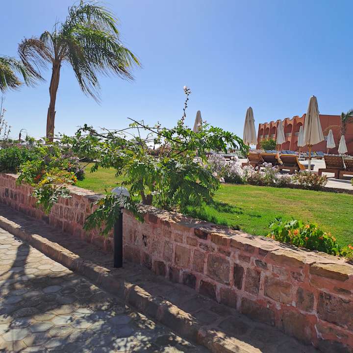 Außenansicht Three Corners Happy Life Beach Resort