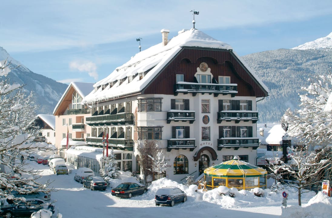 Außenansicht Hotel Sonnenspitze