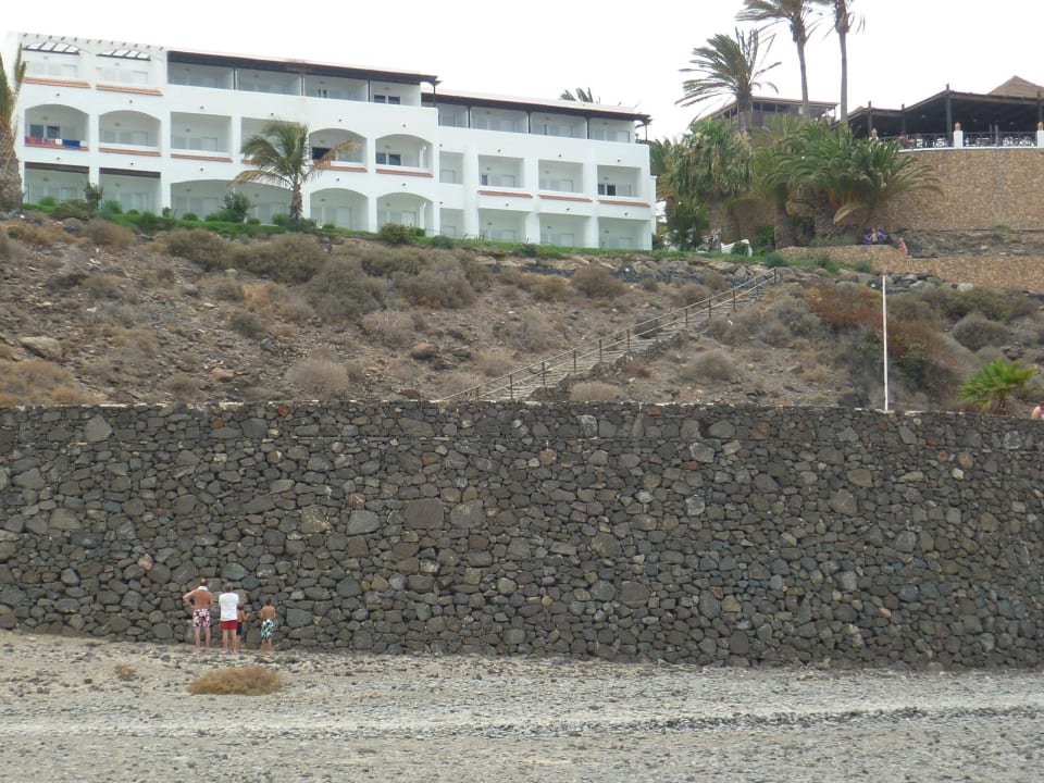 Blick vom Strand auf eine Wohneinheit Club Jandia Princess