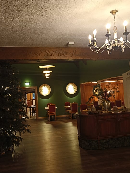 Gastro Waldhotel Tannenhäuschen