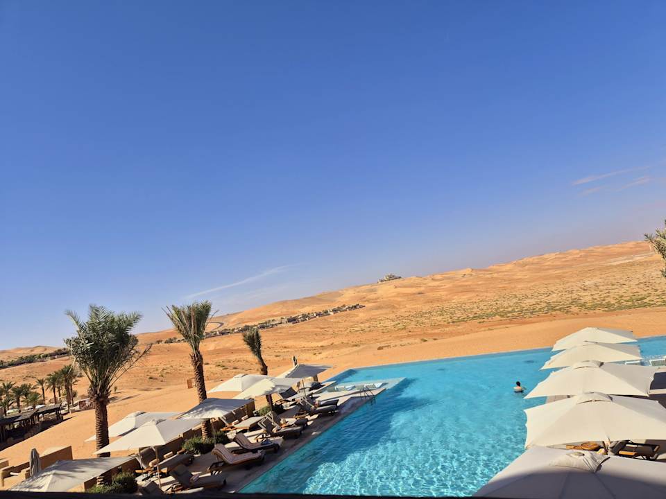 Pool Qasr Al Sarab Desert Resort by Anantara