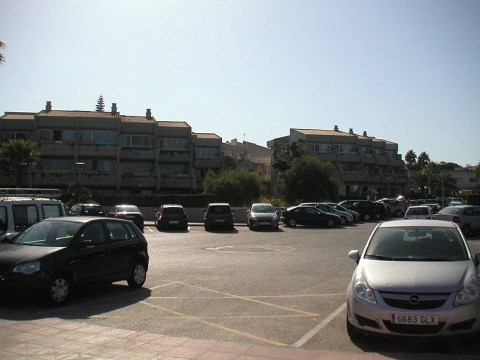 Blick vom Strand zu unserem Appartement Hipotels Mediterraneo Club