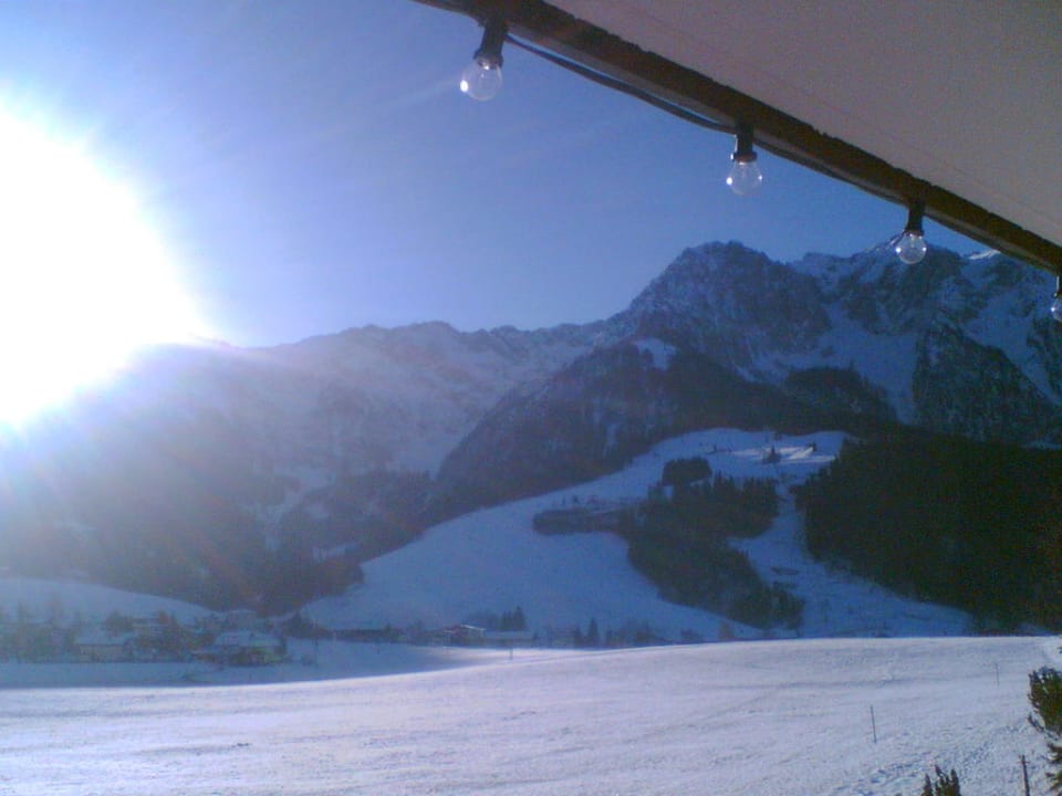 Blick von der Ferienwohnung Hotel Garni Tirol