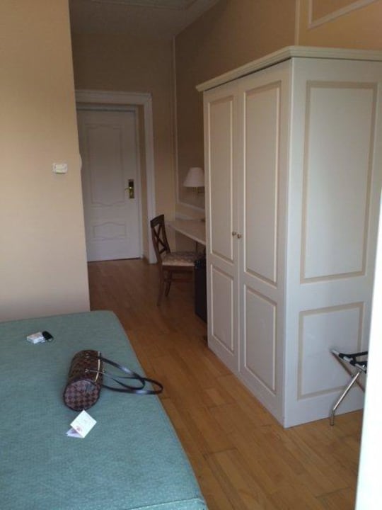 Echt kahl Grand Hotel Cadenabbia