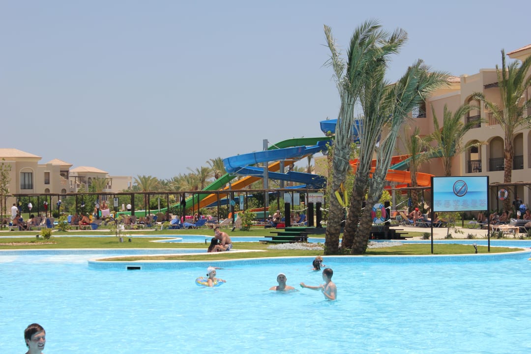 Rutschen am Schwesternhotel Bluemarine JAZ Aquamarine Resort