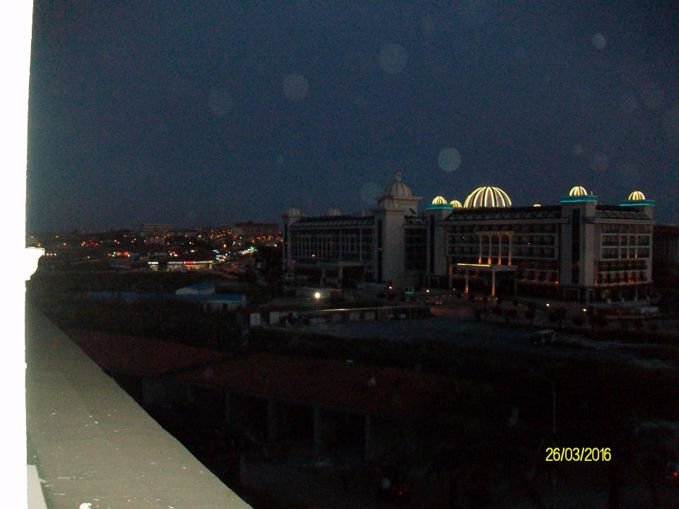 Kumköy bei Nacht Palm World Side Resort & Spa
