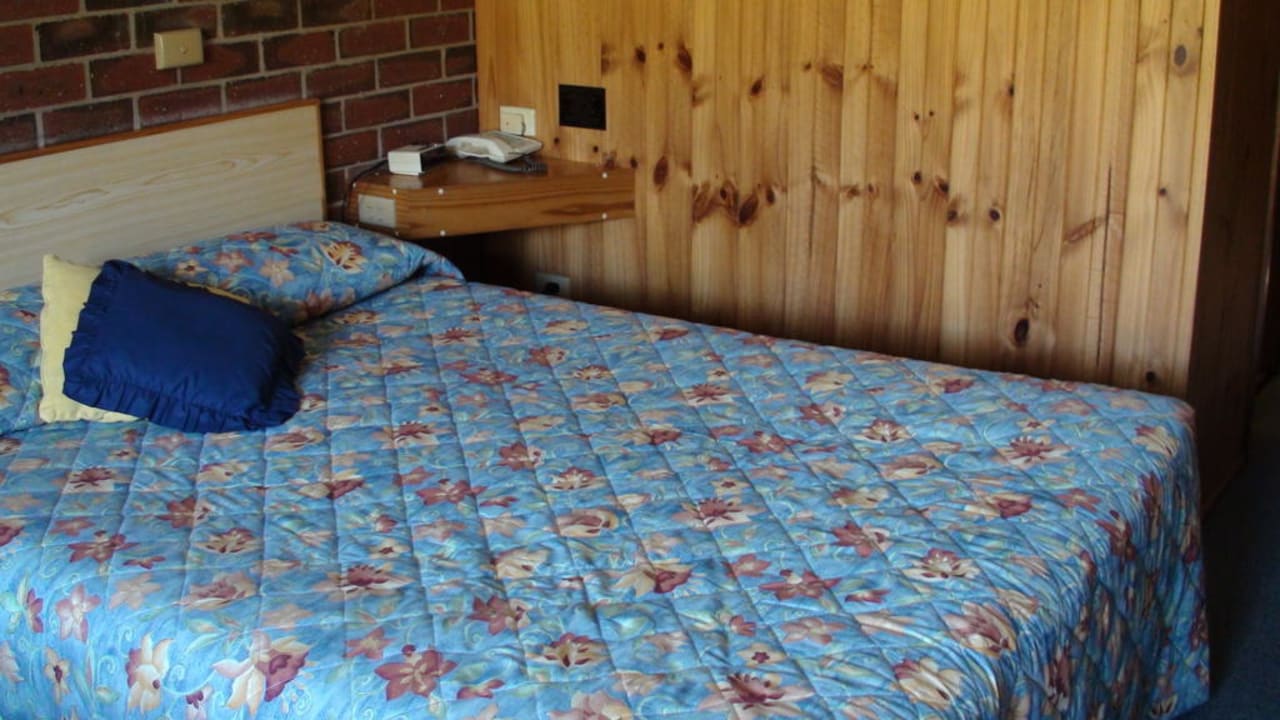 Das Bett Kookaburra Motor Lodge