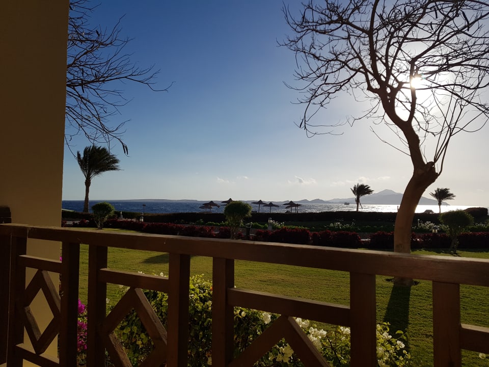 Zimmer Charmillion Club Resort