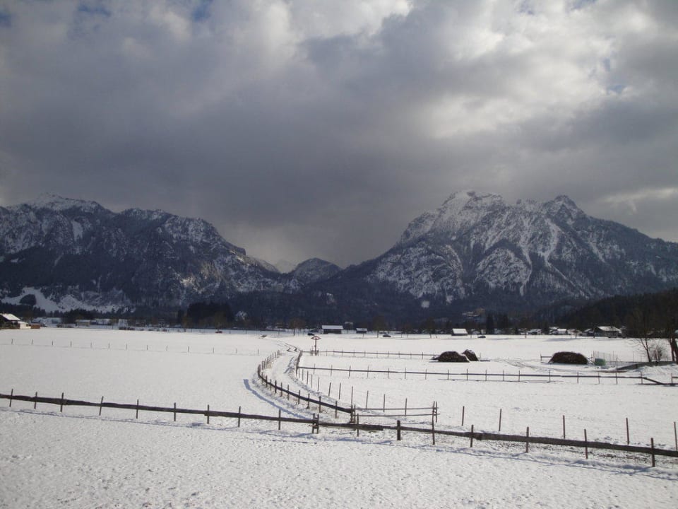 Blick vom Balkon zu Königsschlössern Hotel Das Rübezahl