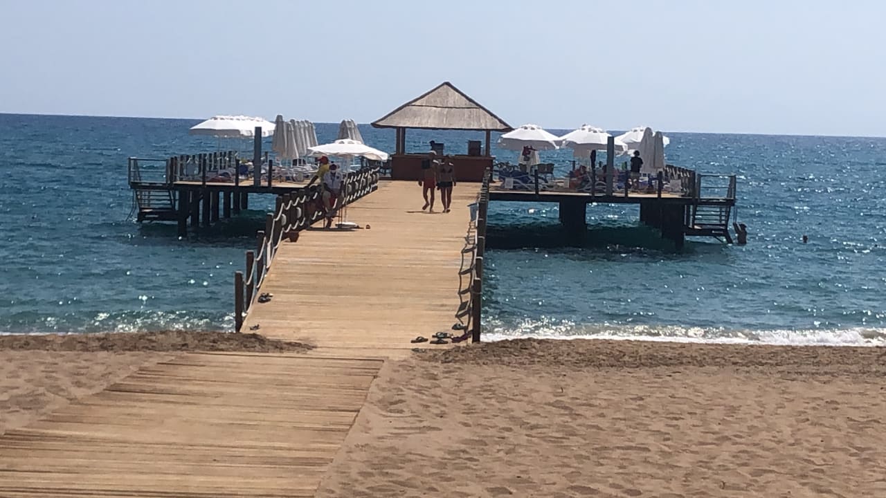 Strand Blue Waters Club