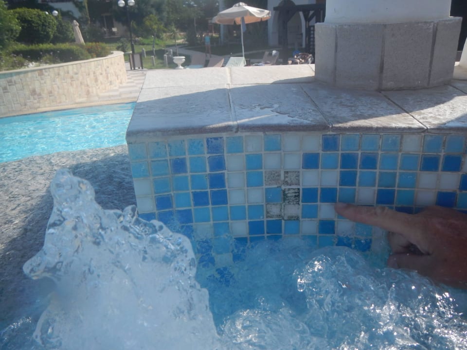 Fliesen fehlen Hotel Gaia Palace