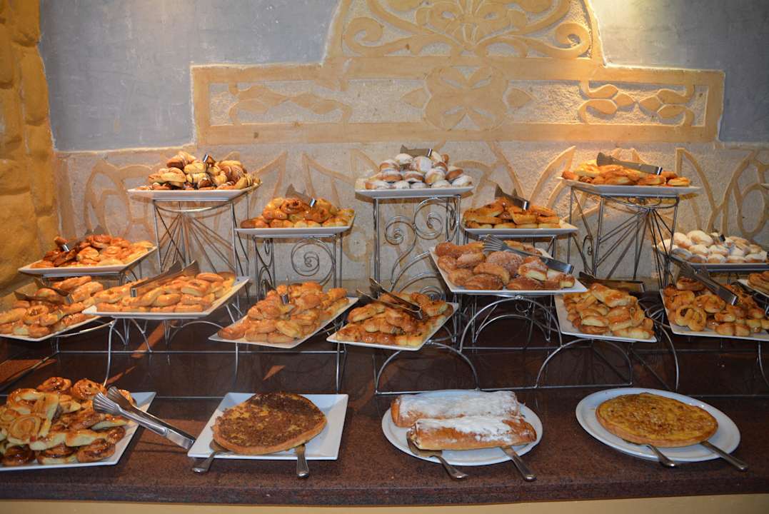 Kuchenbüffet Pickalbatros Alf Leila Wa Leila Resort - Neverland Hurghada