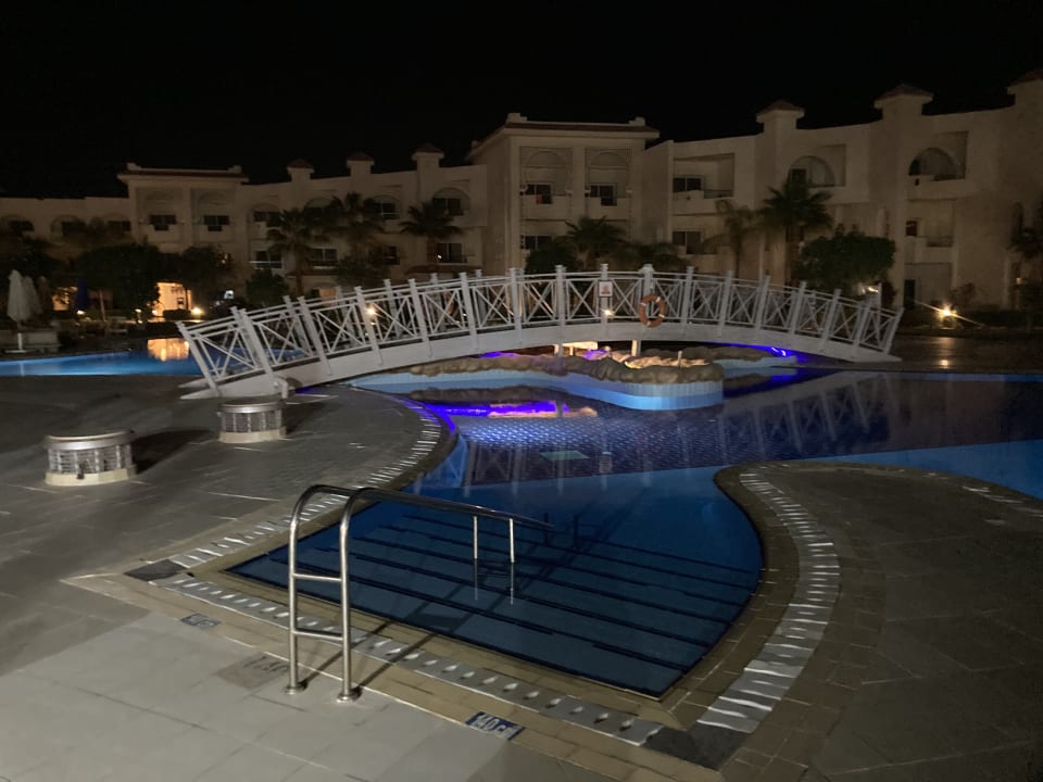 Pool Serenity Alma Heights