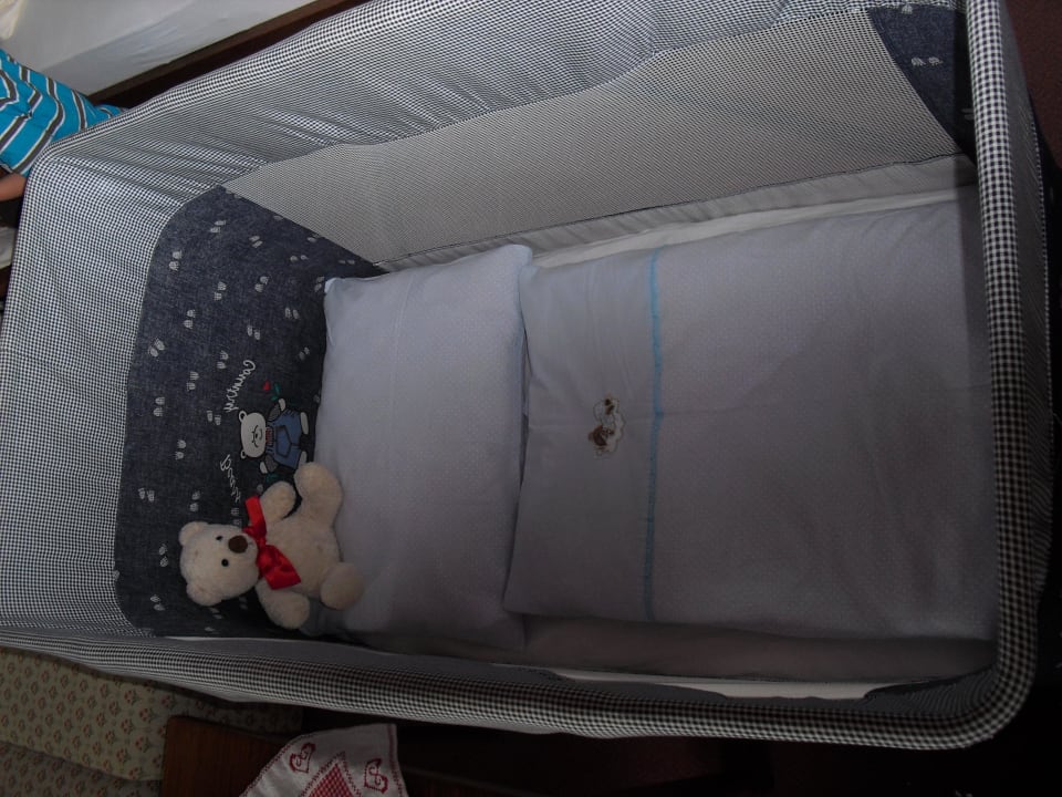 Babybett  Landhaus Sommerau