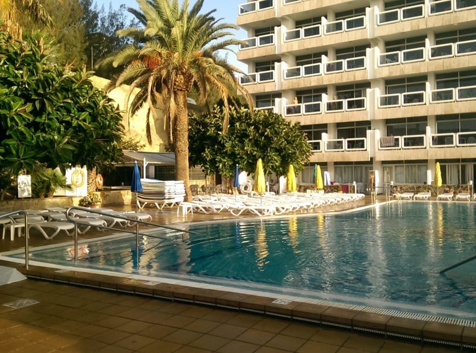 Pool mit Hotel Hotel Europalace