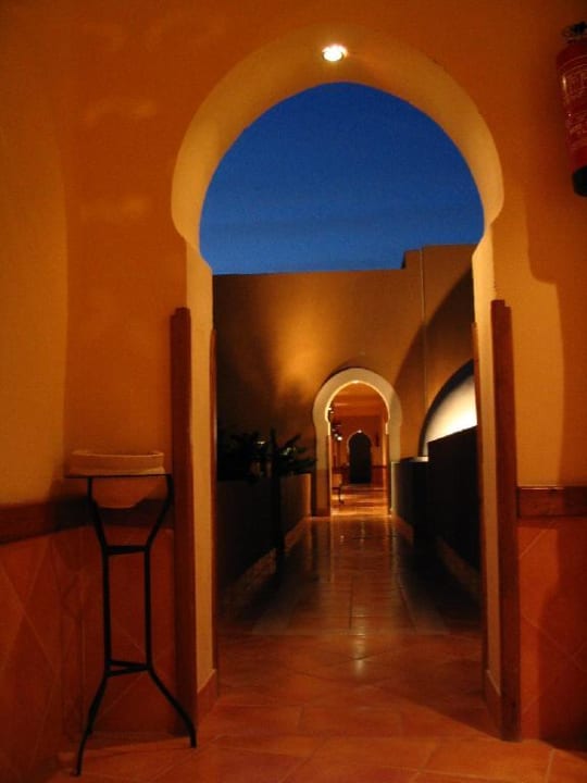 Gang zum Zimmer Grand Makadi