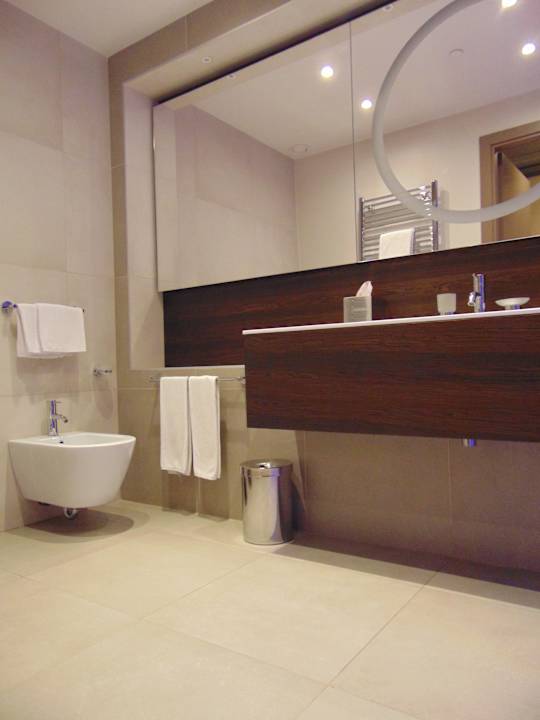 Zimmer Mercure Almaty City Center