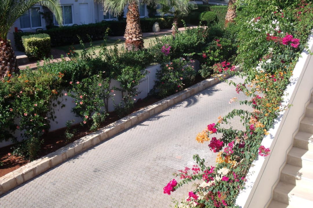 Blick von Haustüre Grand Hotel Holiday Resort