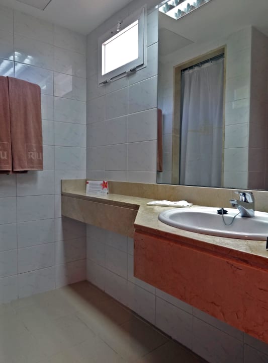 Bad in Zimmer 304 Flipflop Cala Romantica