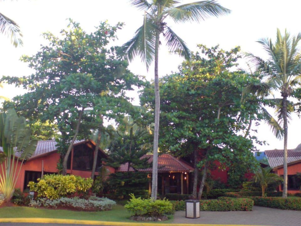 Außenansicht Wyndham Alltra Samana