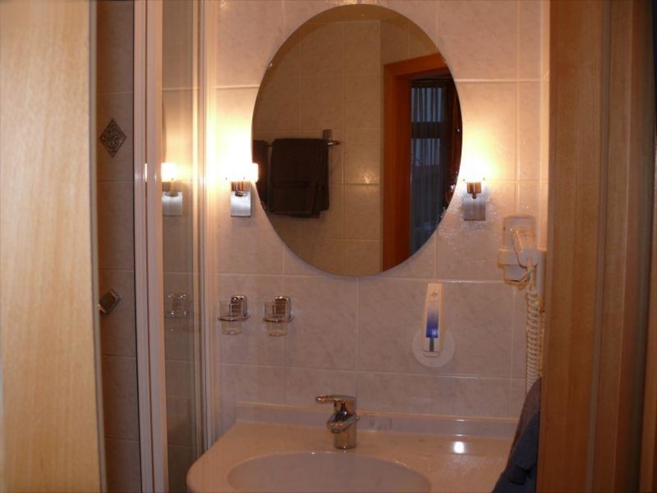 Bad/Dusche Stichwehs Hotel am Bahnhof