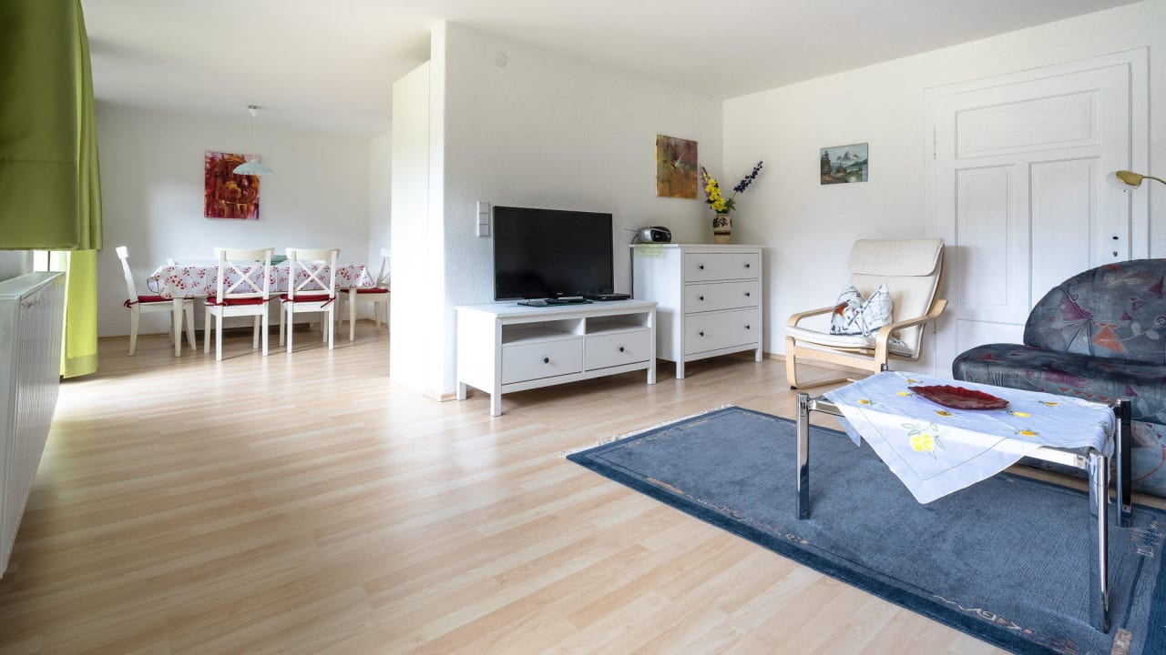 Wohnzimmer 3-Raum-Ferienwohnung Gleirsch Landhaus Riedl