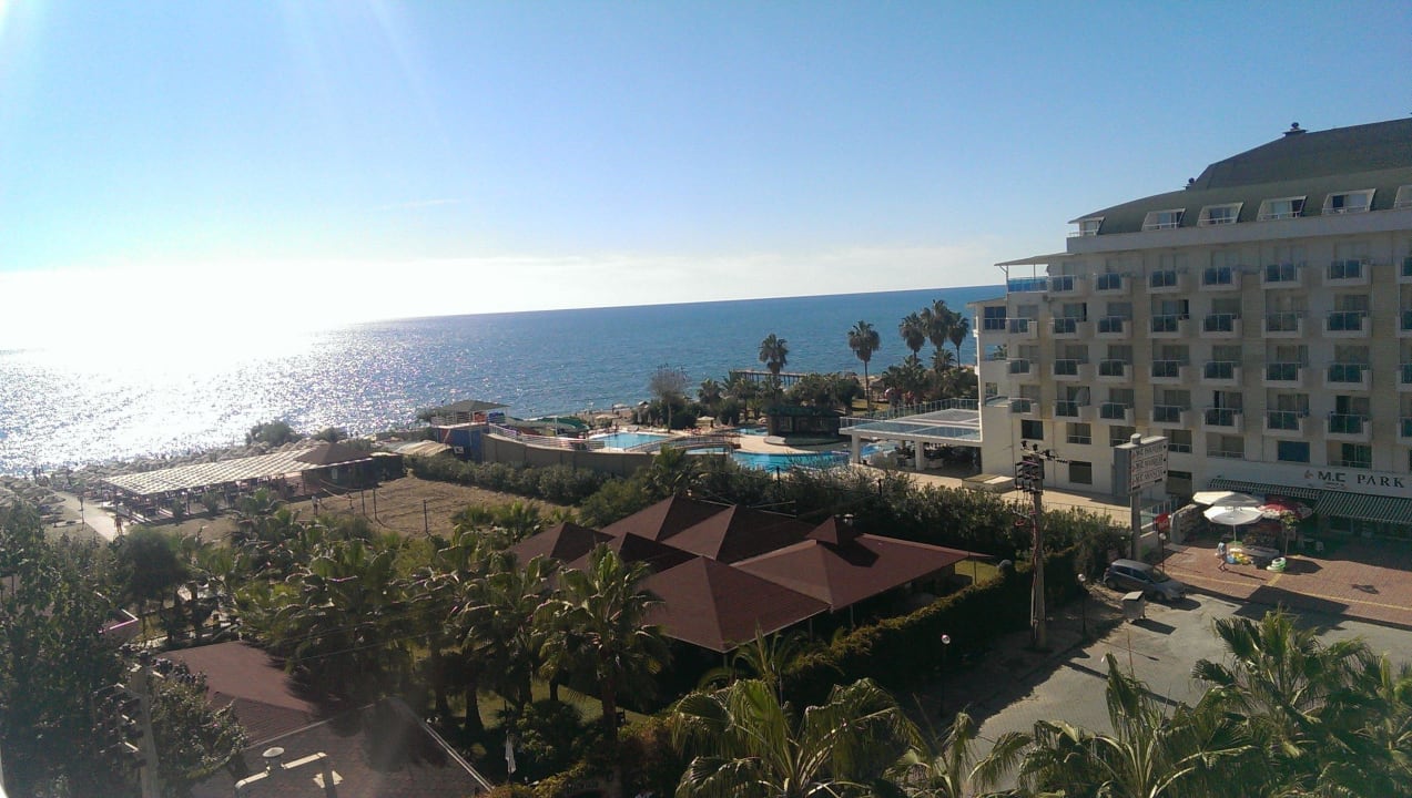 Seitlicher Meerblick Hotel Royal Garden Beach