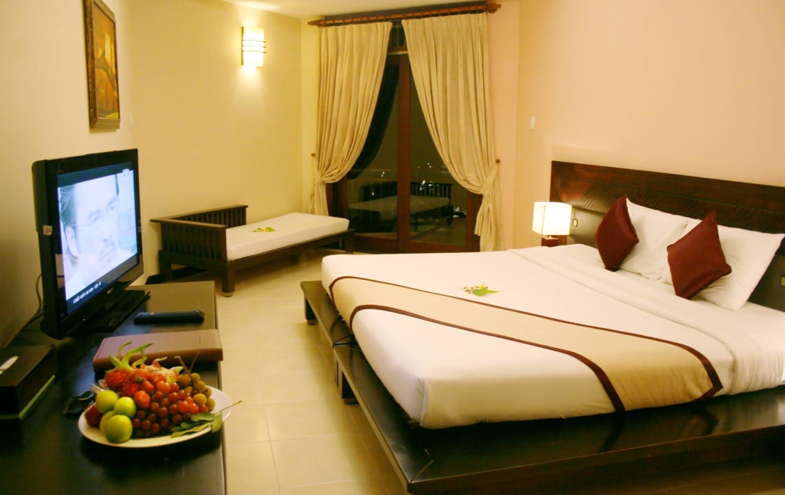 Deluxe Ocean View Hotel Romana Resort