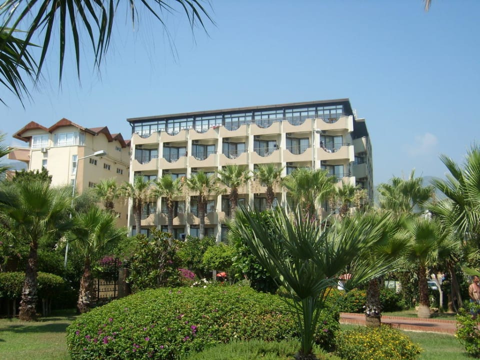 Blick auf Hotel Gardenia Hotel