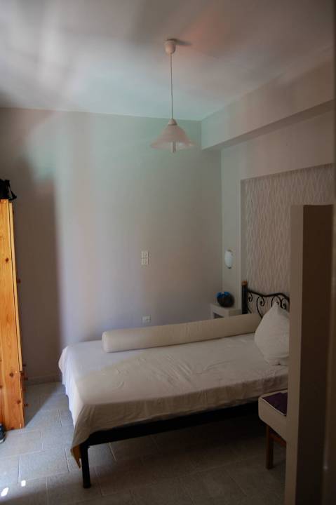 Bett Apartments Athanasia