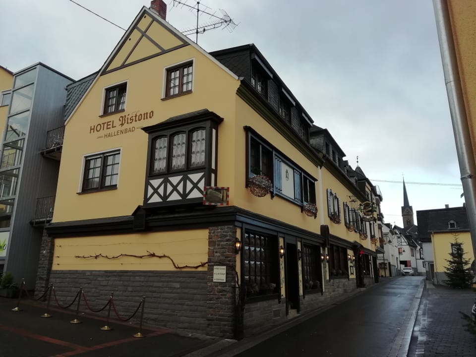 Außenansicht Hotel Pistono