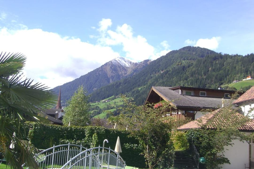 Ausblick STROBLHOF Active Family SPA Resort