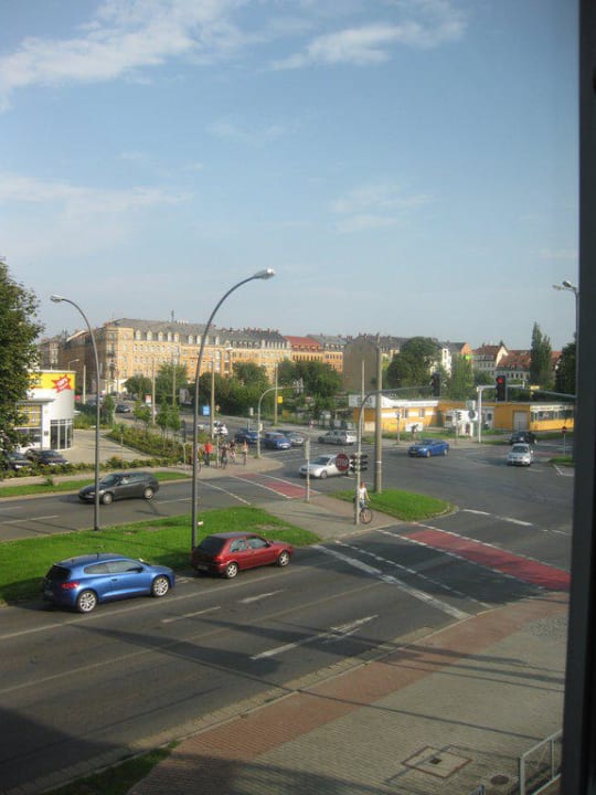 Ausblick zur Straße NH Dresden Neustadt