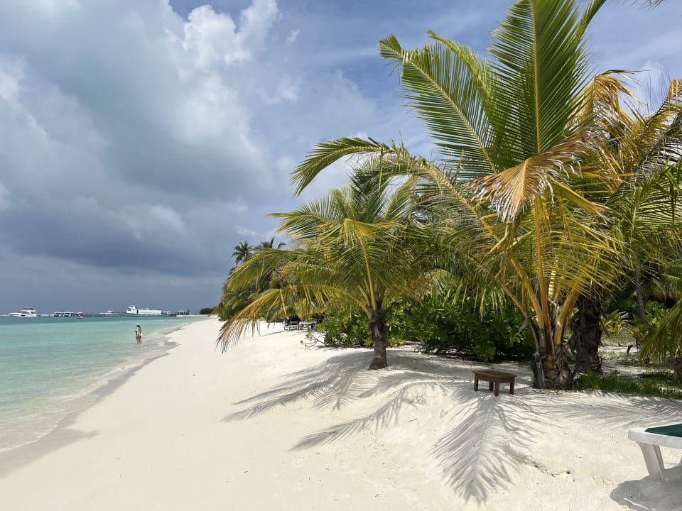 Strand Meeru Maldives Resort Island