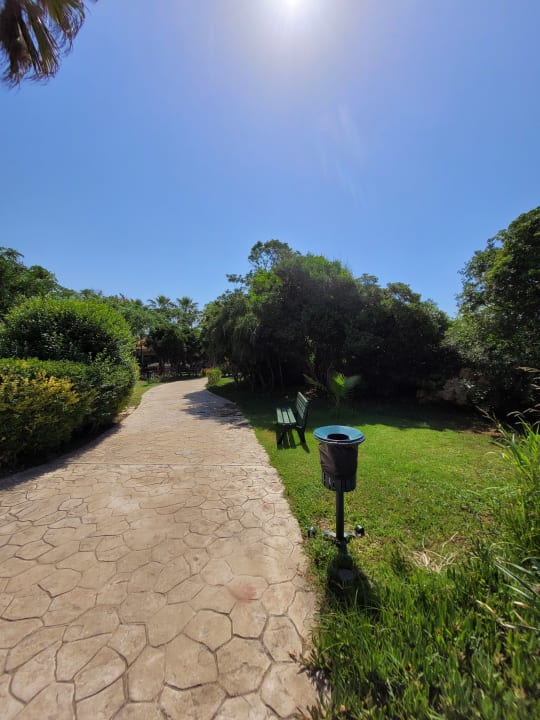 Gartenanlage Belconti Resort Hotel