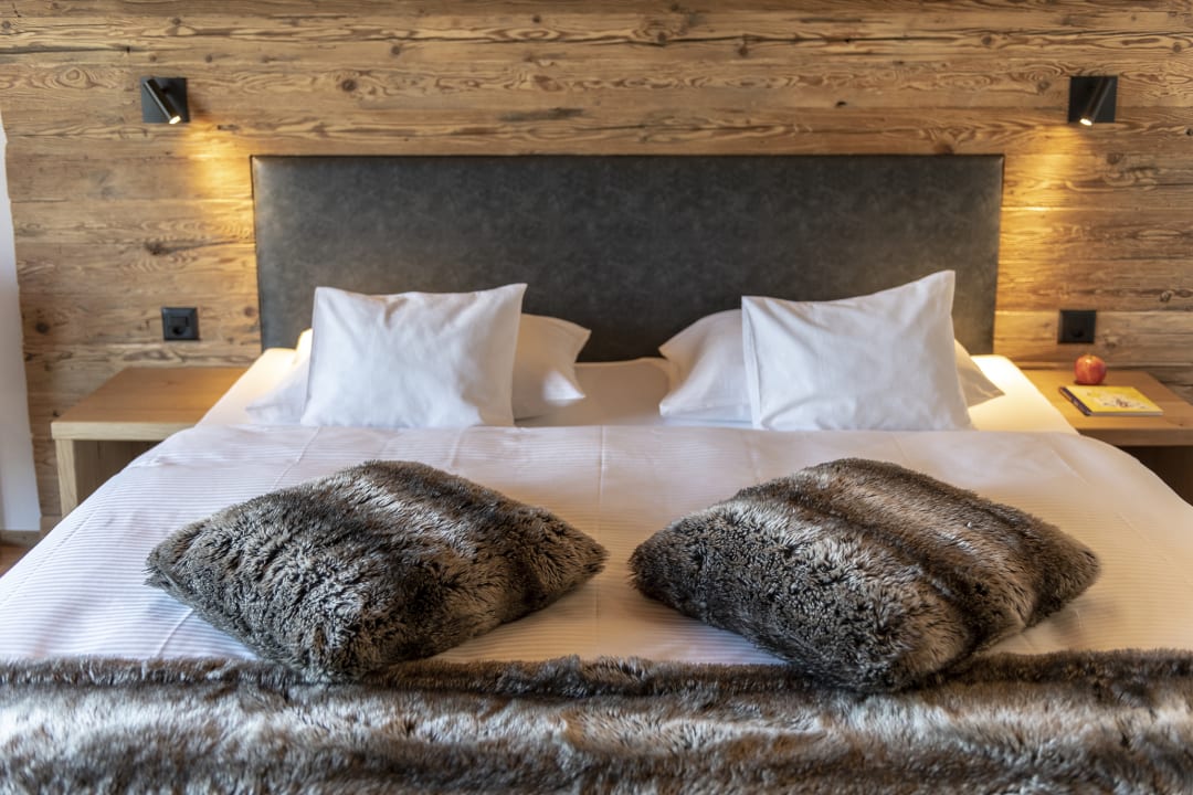 Zimmer Berghotel Tgantieni