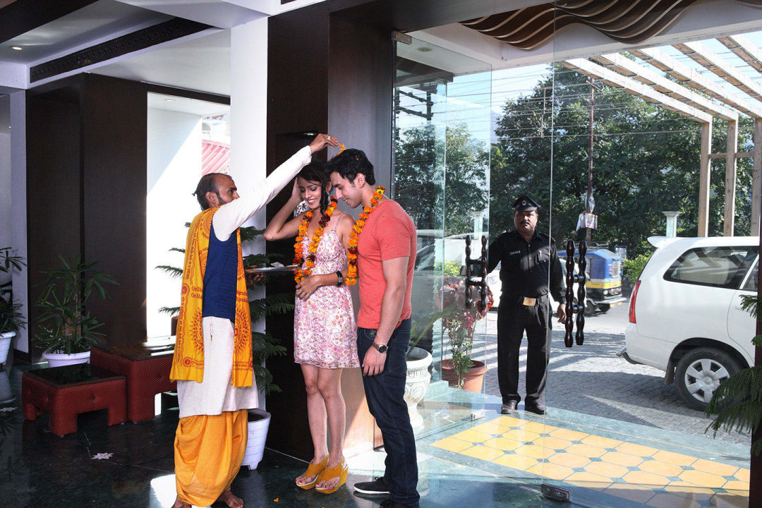 Reception area Hotel EllBee Ganga View