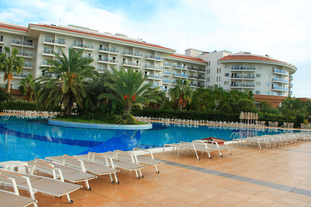 Pool Seaden Sea World Resort & Spa