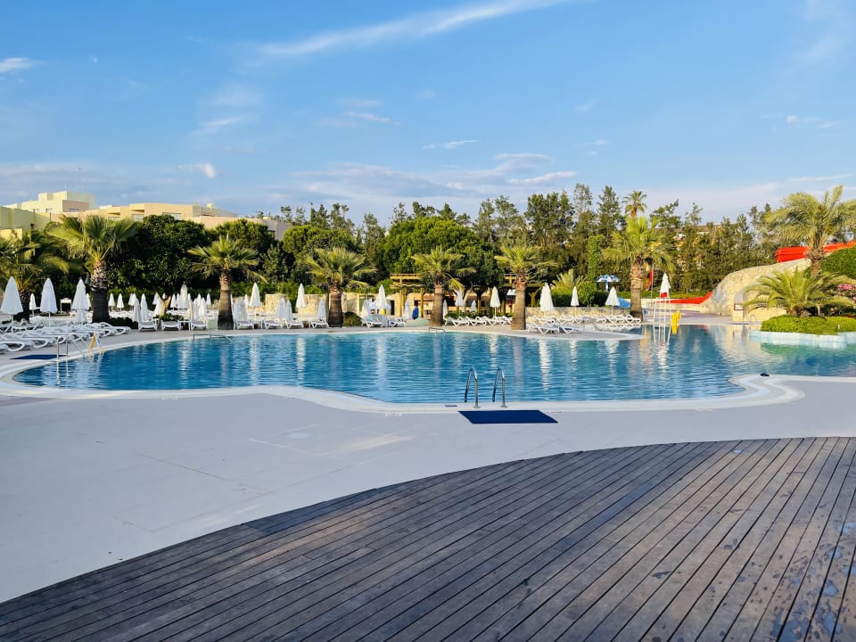 Pool Blue Waters Club