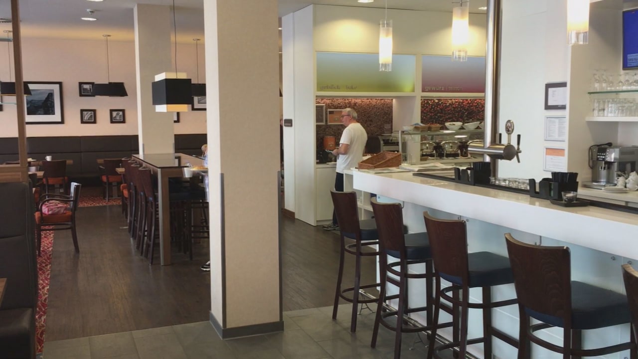 Restaurant Hampton by Hilton Nuremberg City Centre