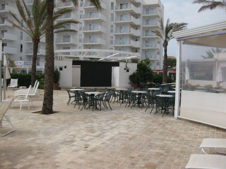 Aussenbereich Pool Hipotels Flamenco