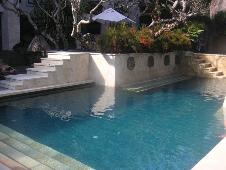 Club-Zimmer Pool Puri Santrian