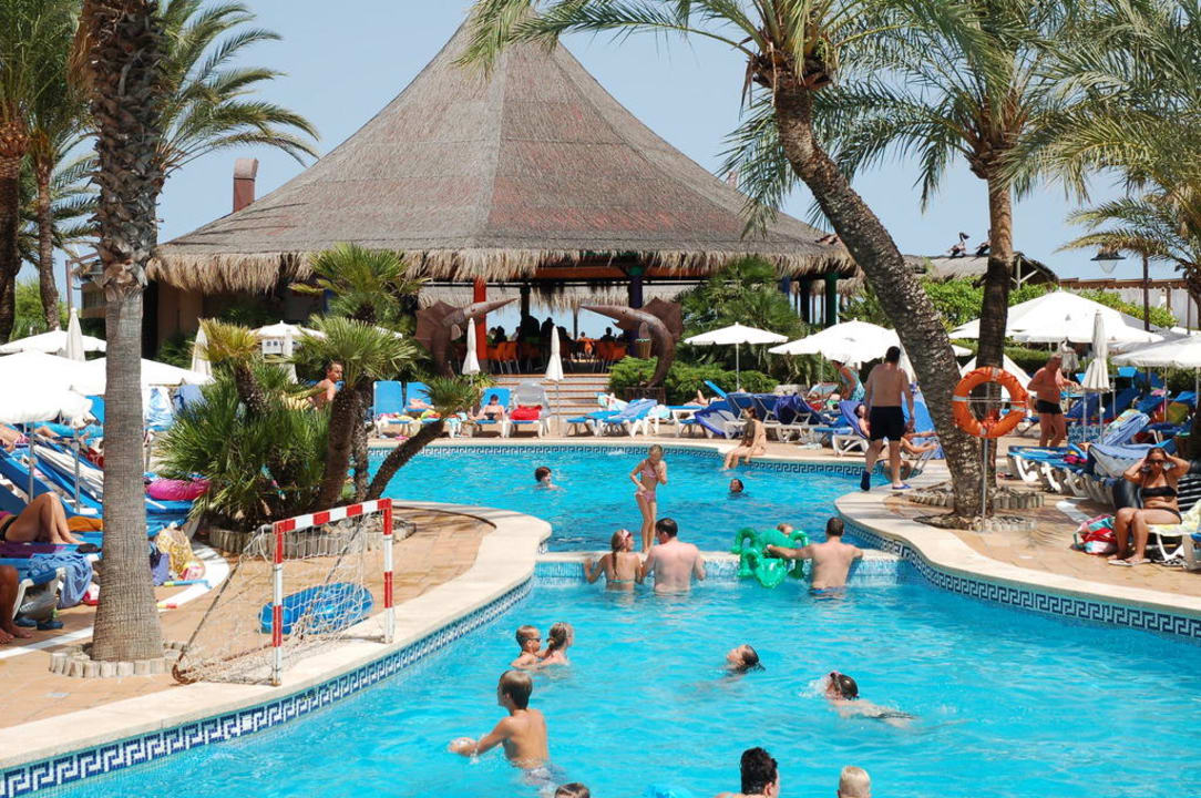 Pool und Snackbar Zafiro Bahia