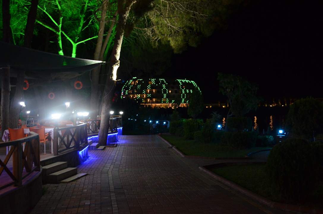 Garnenanlage Lonicera Resort & Spa Hotel