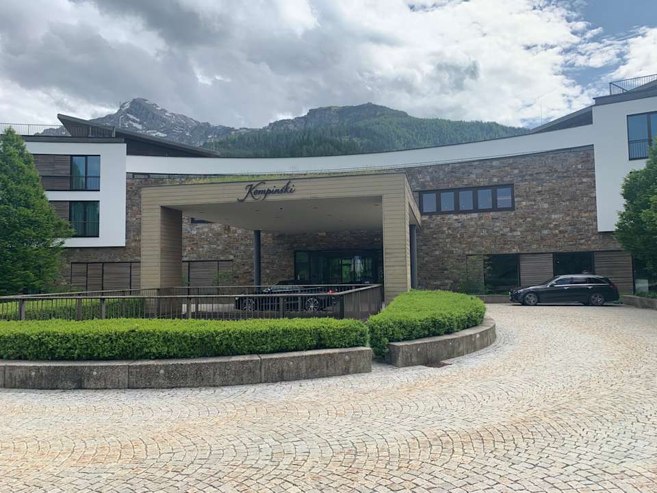 Außenansicht Kempinski Hotel Berchtesgaden