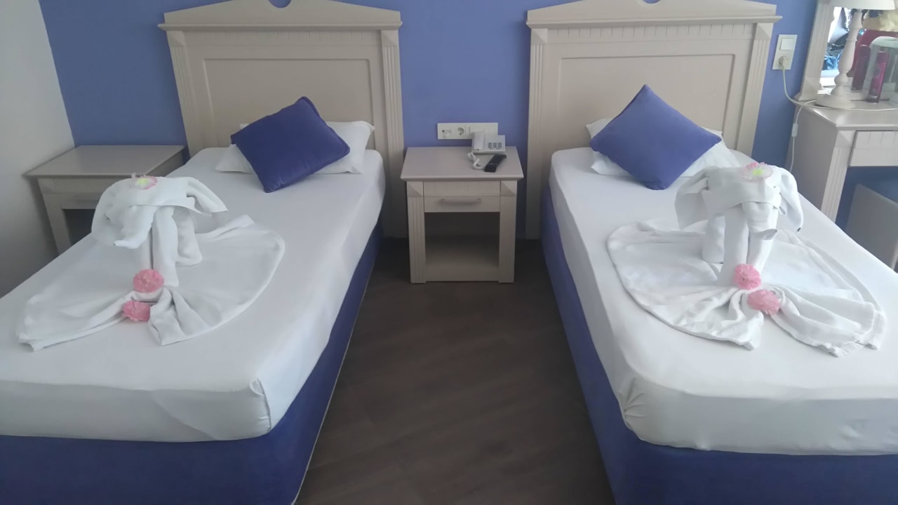 Kunst Club Turtas Beach Hotel